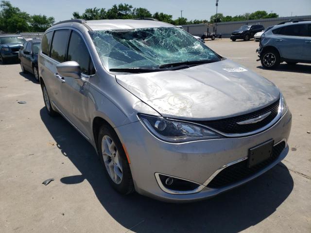 CHRYSLER PACIFICA T 2017 with VIN 2C4RC1BG1HR705681 - Photo from auction