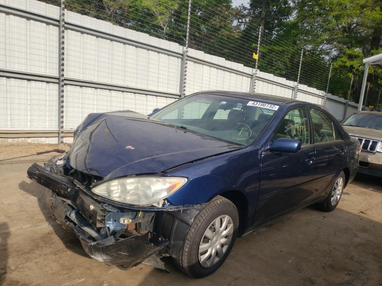 Photo 2 from auction – 2006 TOYOTA CAMRY LE with VIN 4T1BE32K96U104266