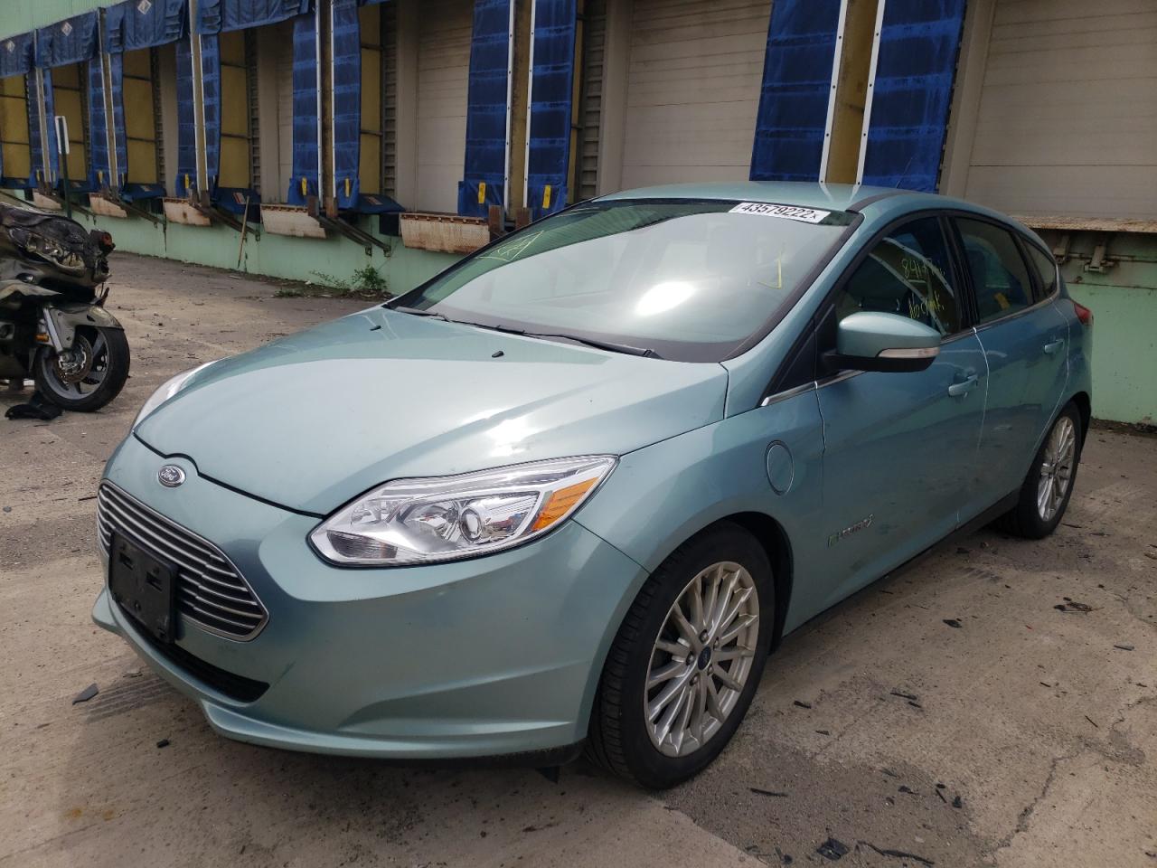 Photo 2 from auction – 2012 FORD FOCUS BEV with VIN 1FAHP3R43CL441944