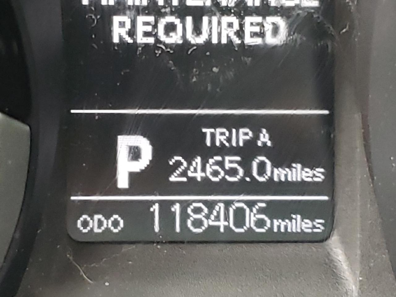 Photo 8 from auction – 2015 TOYOTA COROLLA L with VIN 2T1BURHEXFC290344