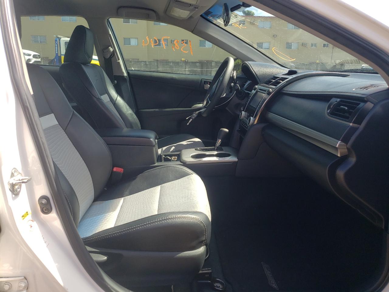 Photo 5 from auction – 2012 TOYOTA CAMRY BASE with VIN 4T1BF1FK9CU182621