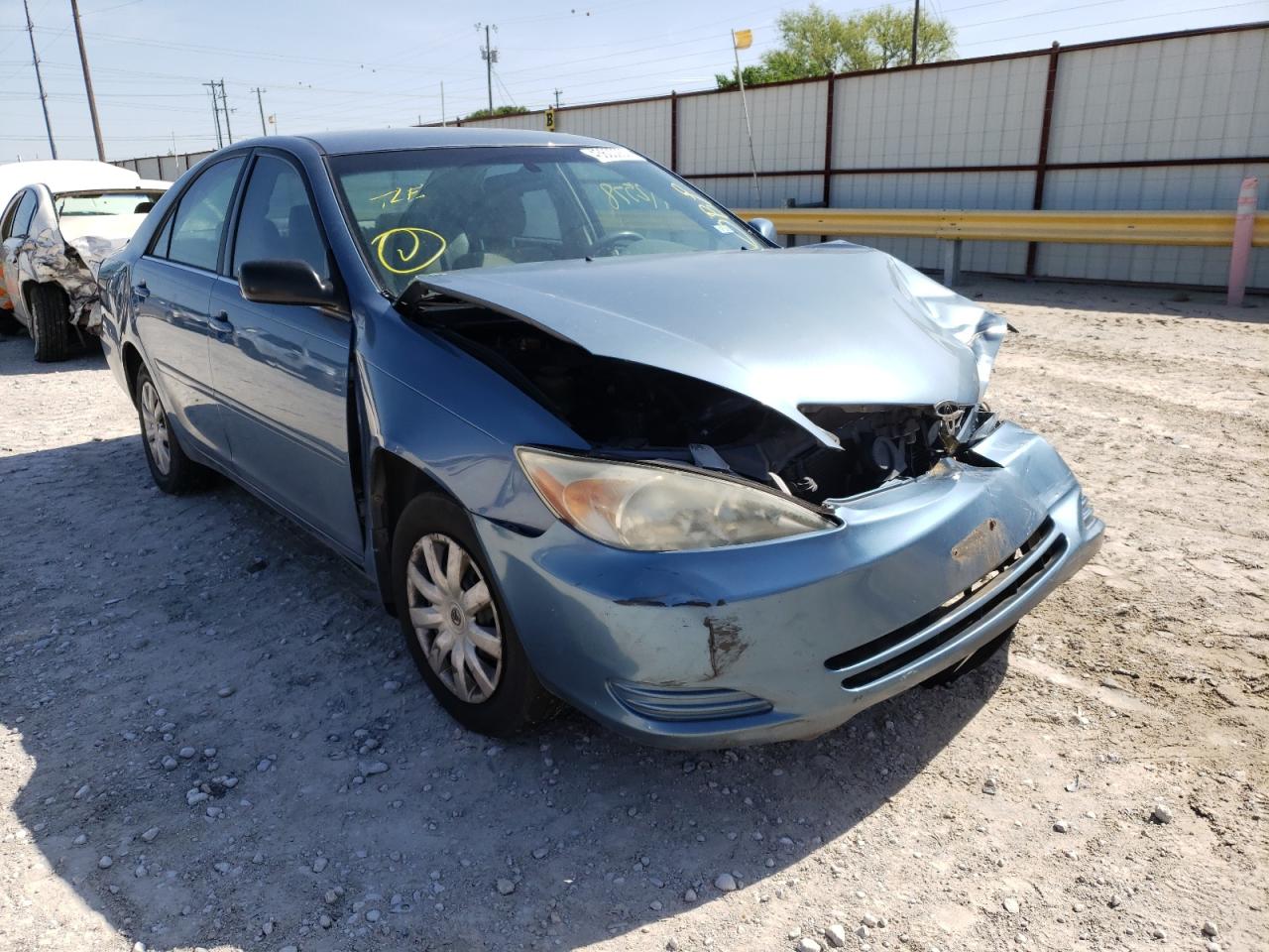 TOYOTA CAMRY 2004 with VIN 4T1BE32KX4U922828 - Photo from auction