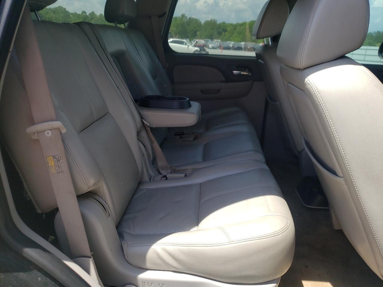 Photo 6 from auction – 2007 CHEVROLET TAHOE C150 with VIN 1GNFC13097R101487