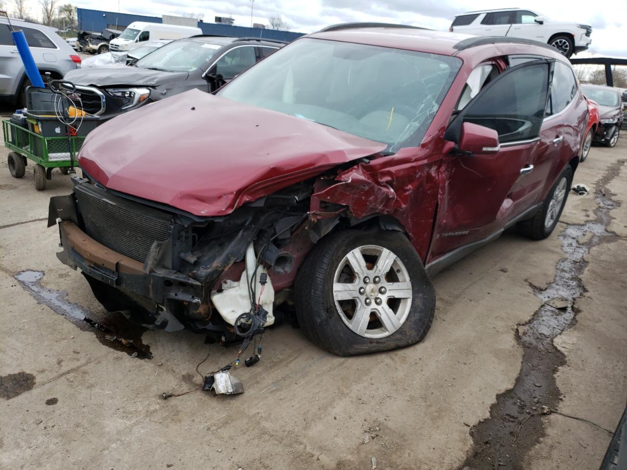 Photo 2 from auction – 2009 CHEVROLET TRAVERSE L with VIN 1GNEV23D69S149829