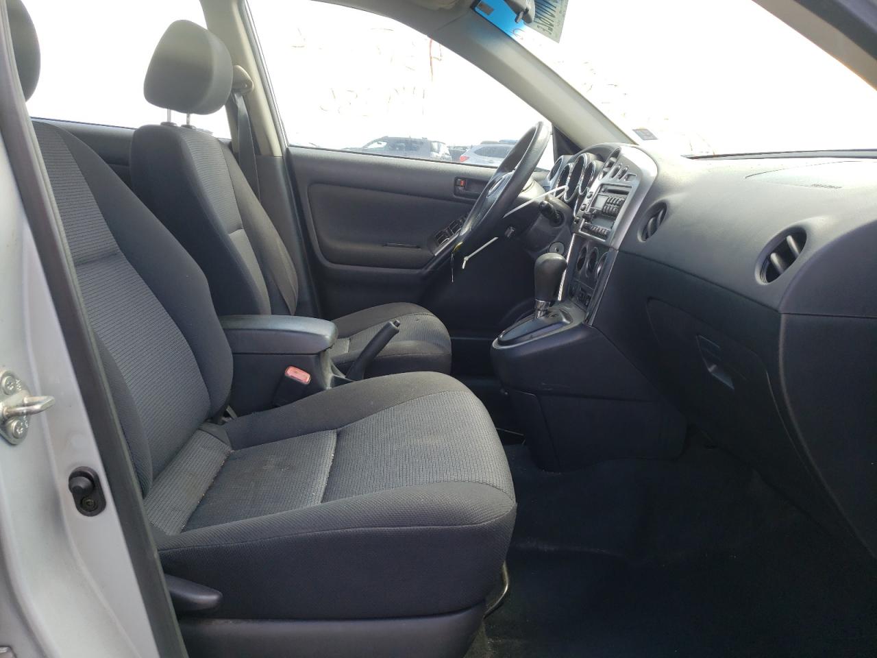 Photo 5 from auction – 2006 PONTIAC VIBE with VIN 5Y2SL658X6Z440362