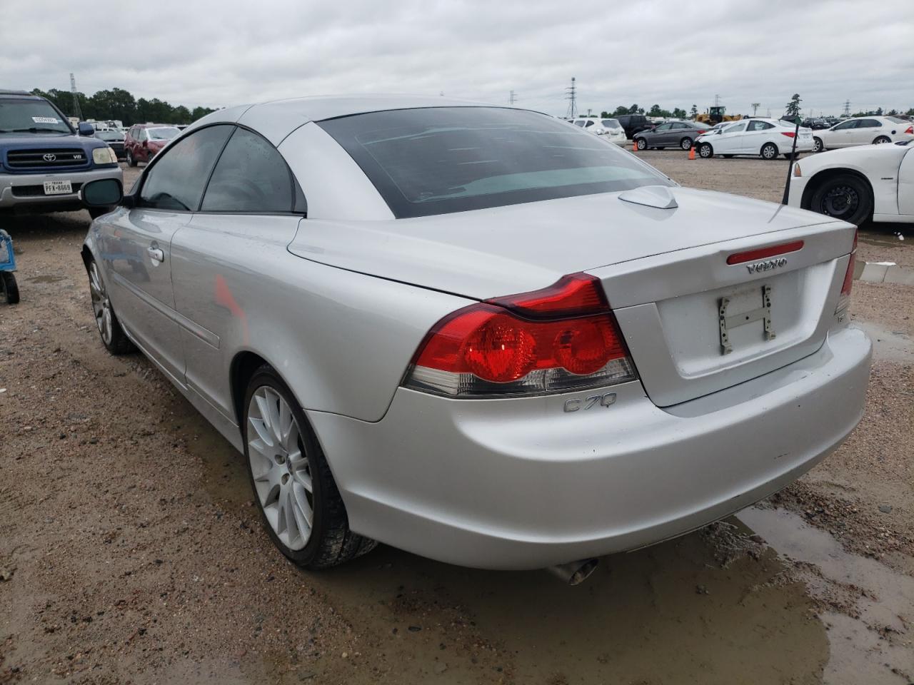 Photo 3 from auction – 2008 VOLVO C70 T5 with VIN YV1MC67288J055007