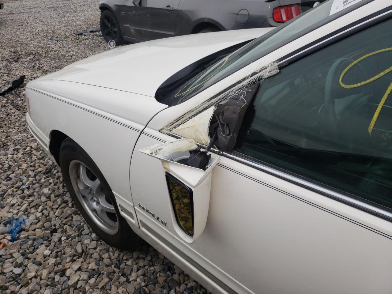 Photo 9 from auction – 1999 CADILLAC DEVILLE with VIN 1G6KD54Y1XU744383