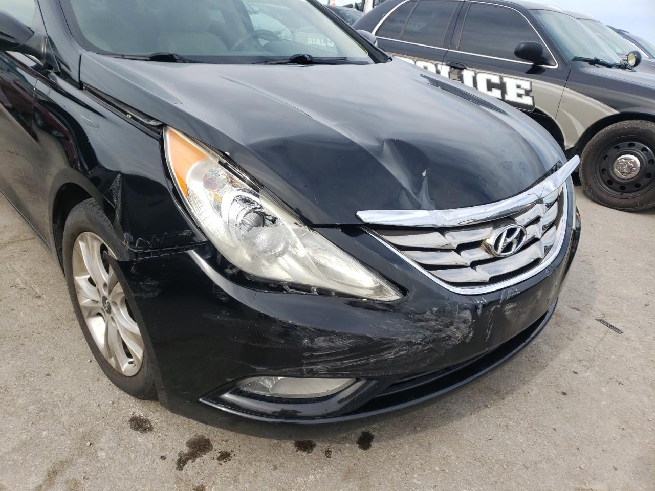 Photo 9 from auction – 2012 HYUNDAI SONATA SE with VIN 5NPEC4AC9CH313746