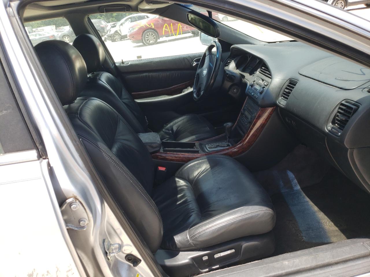 Photo 5 from auction – 2002 ACURA 3.2TL with VIN 19UUA566X2A044609