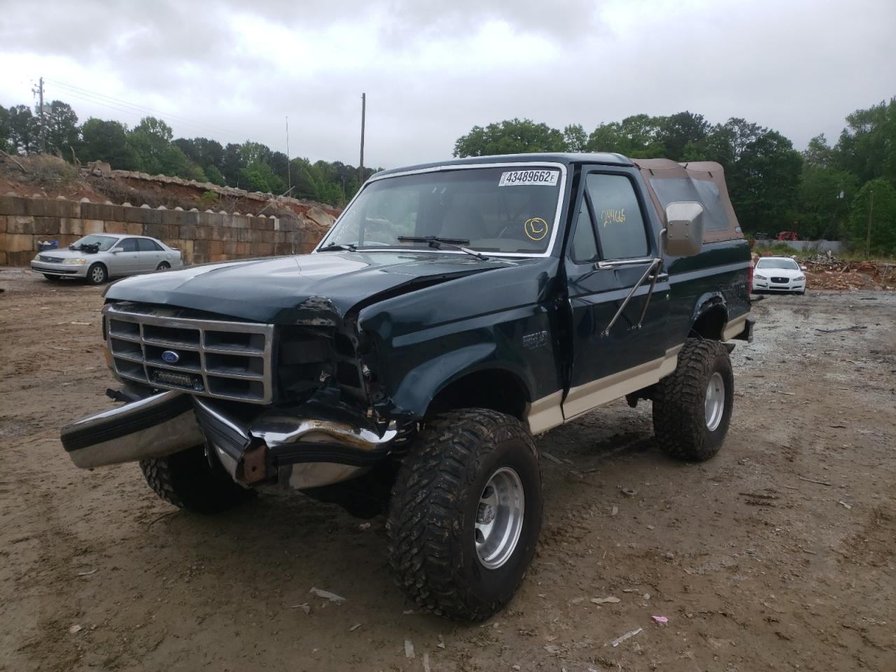 Photo 2 from auction – 1993 FORD BRONCO U10 with VIN 1FMEU15H7PLA38926
