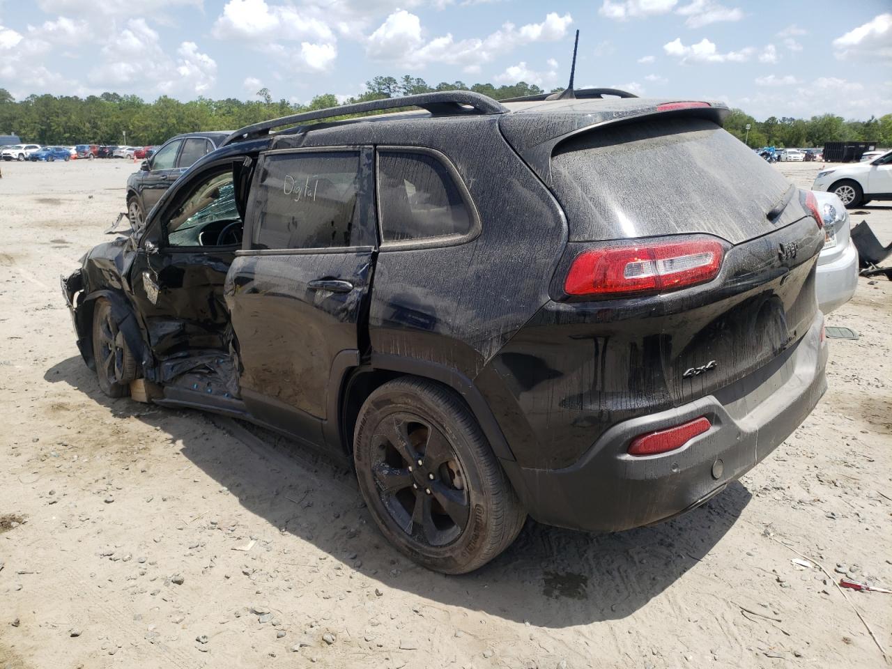 Photo 3 from auction – 2016 JEEP CHEROKEE L with VIN 1C4PJMCB2GW226502