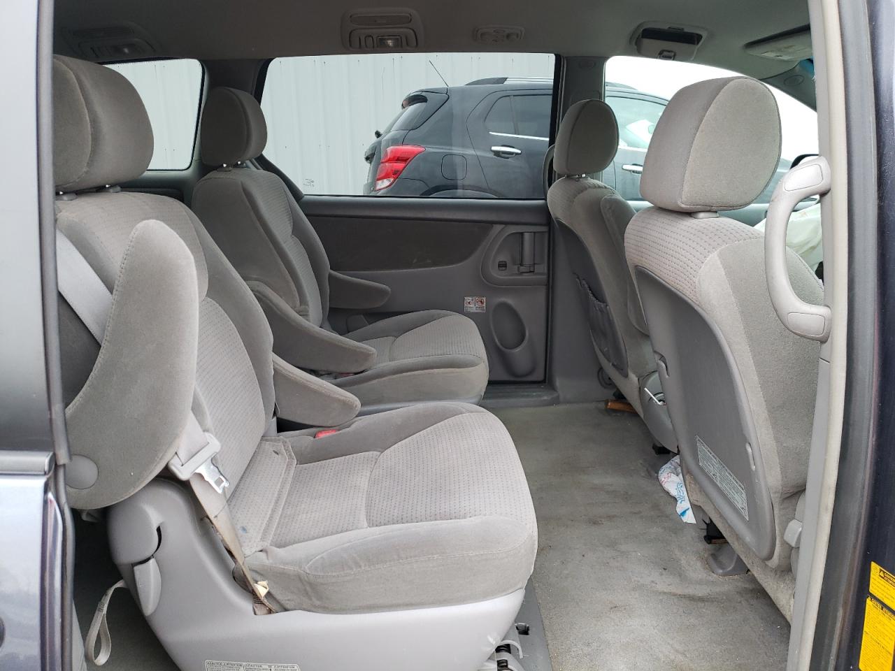 Photo 6 from auction – 2006 TOYOTA SIENNA CE with VIN 5TDZA23C76S514682