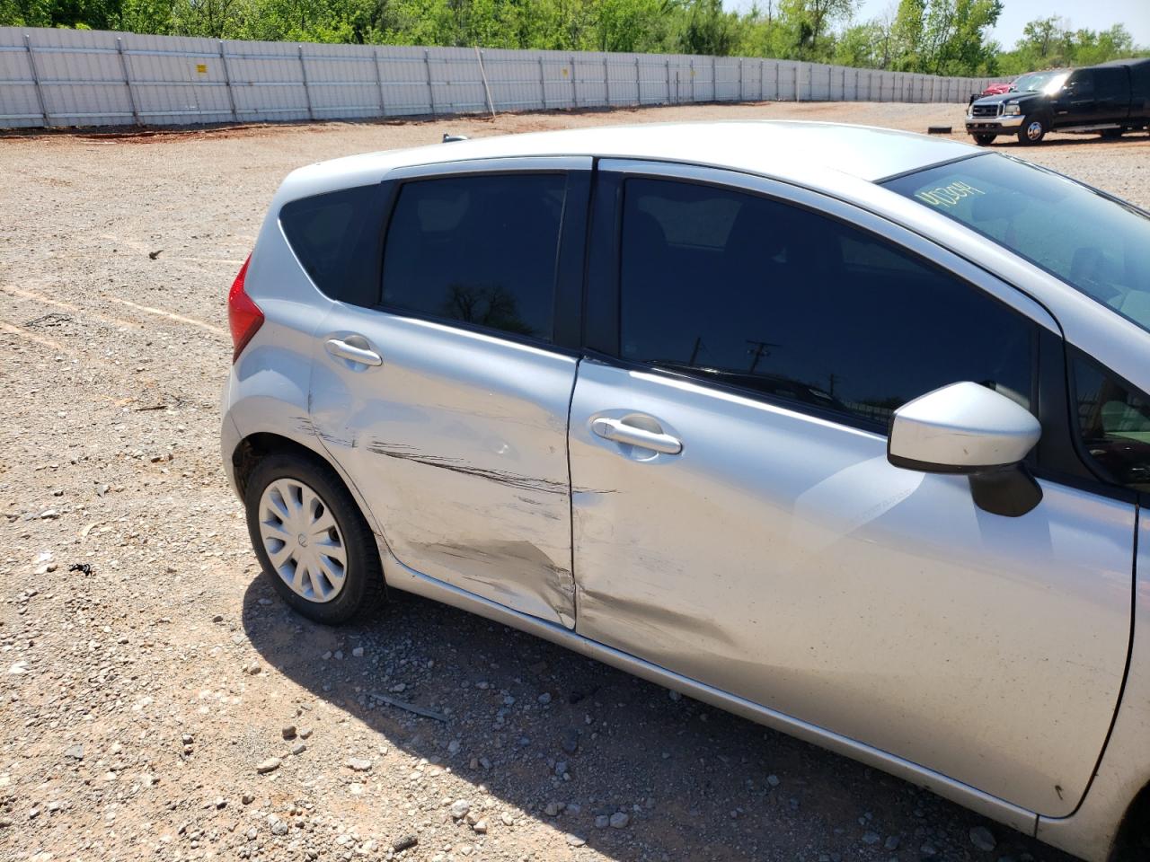 Photo 9 from auction – 2016 NISSAN VERSA NOTE with VIN 3N1CE2CP2GL403044