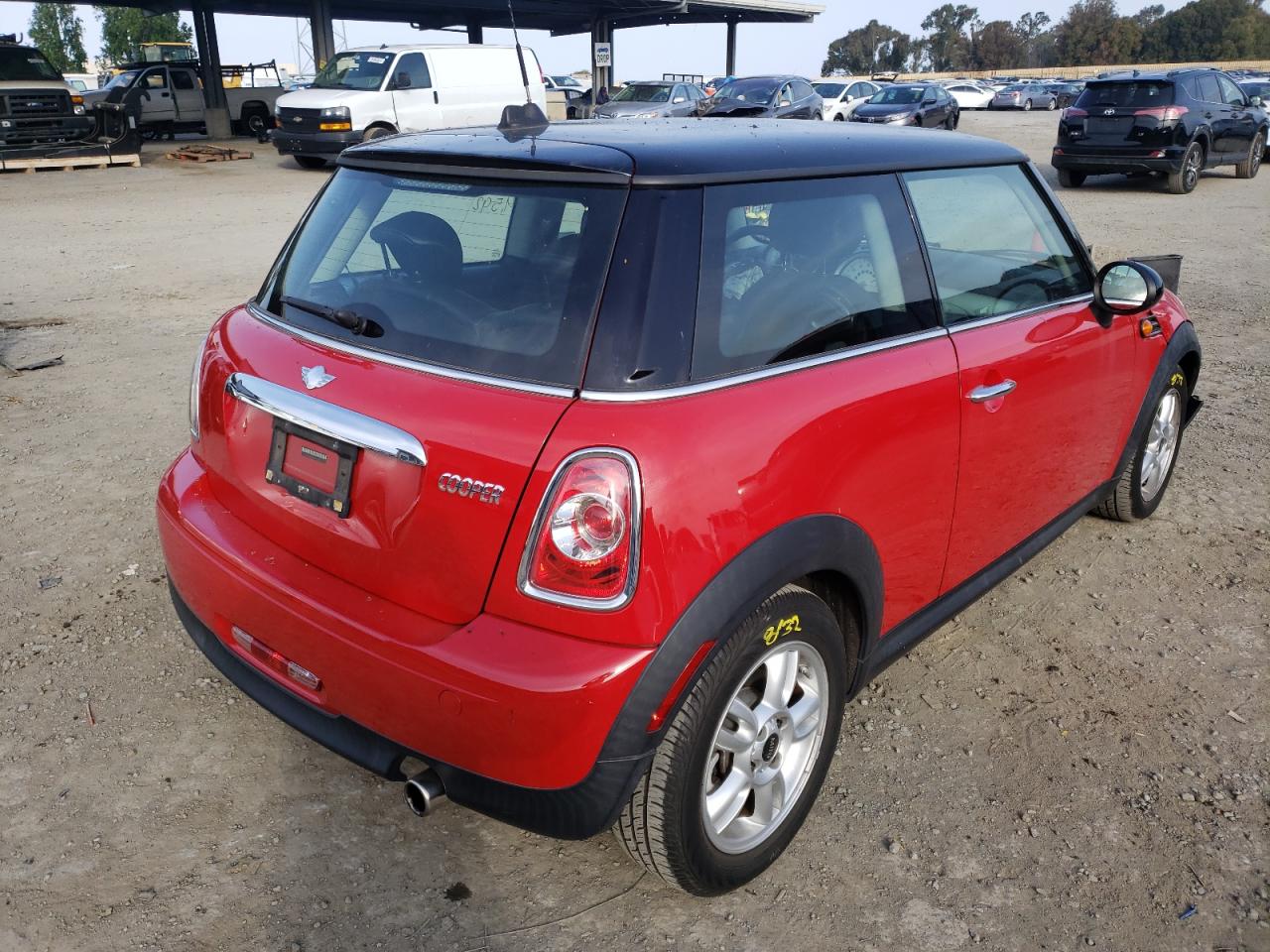 Photo 4 from auction – 2013 MINI COOPER with VIN WMWSU3C54DT691668