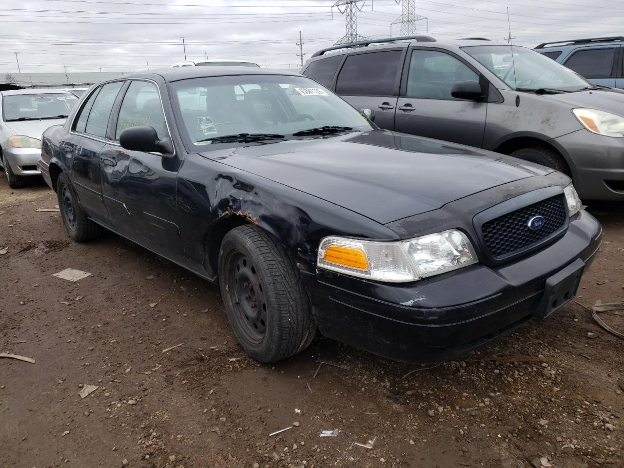 FORD CROWN VICT 2003 with VIN 2FAFP71W23X186539 - Photo from auction