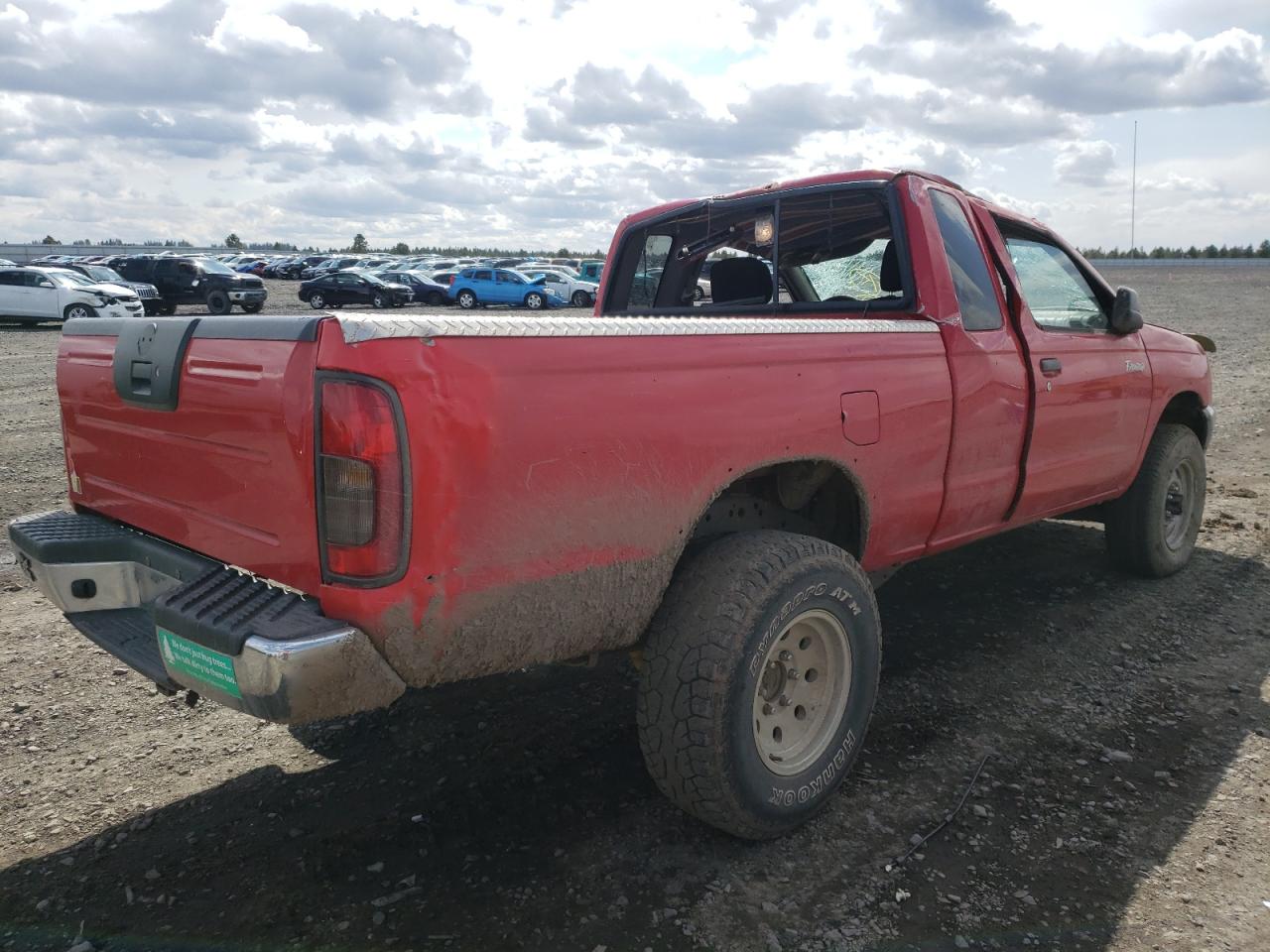 Photo 4 from auction – 2000 NISSAN FRONTIER K with VIN 1N6ED26YXYC386405