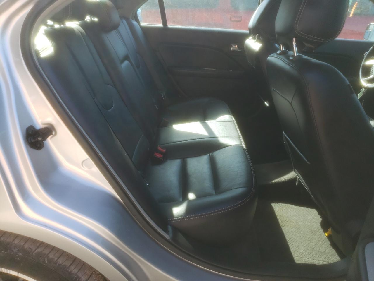 Photo 6 from auction – 2012 FORD FUSION SEL with VIN 3FAHP0JA7CR372970