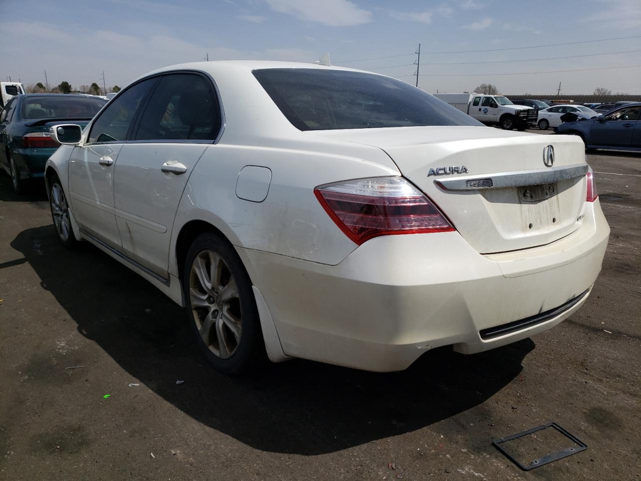 Photo 3 from auction – 2010 ACURA RL with VIN JH4KB2F63AC002009