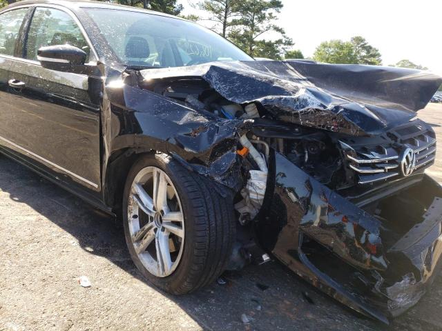 Photo 9 from auction – 2015 VOLKSWAGEN PASSAT SEL with VIN 1VWCV7A3XFC036637