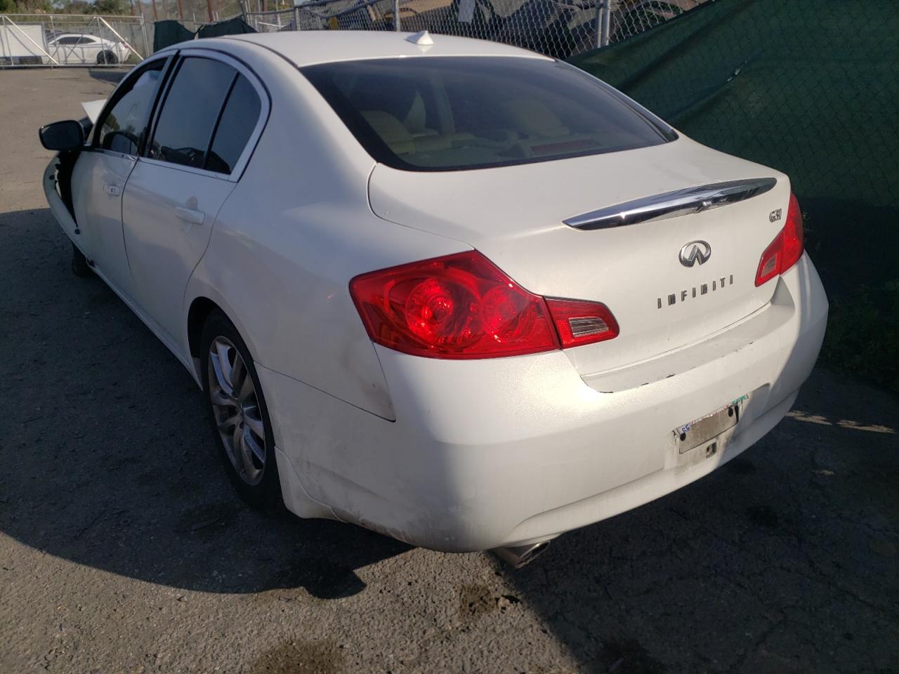 Photo 3 from auction – 2009 INFINITI G37 BASE with VIN JNKCV61E79M304555