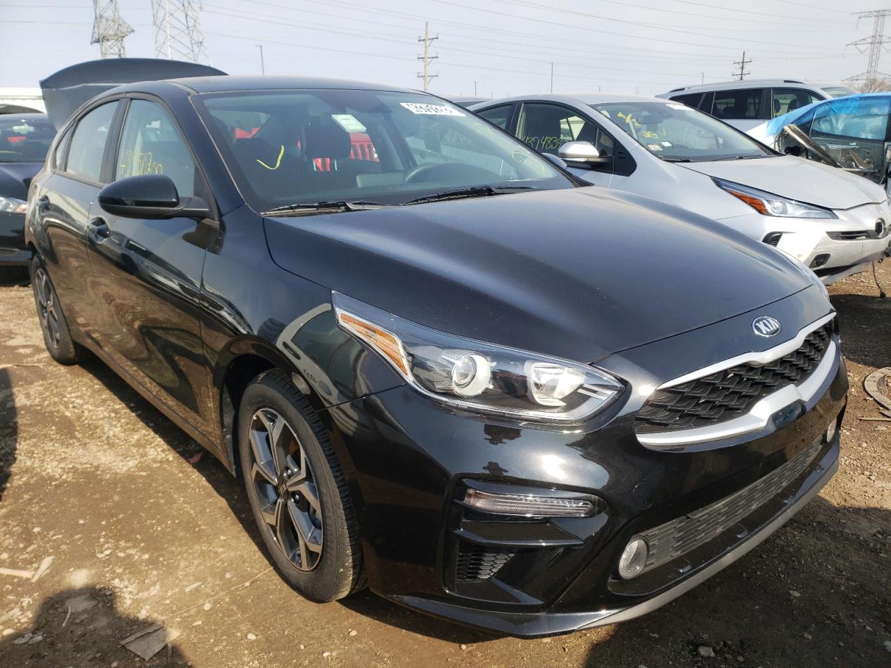 Photo 1 from auction – 2021 KIA FORTE FE with VIN 3KPF24AD2ME306417