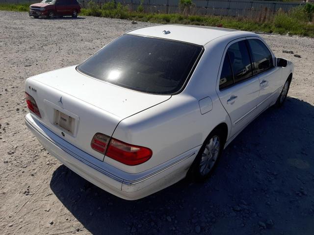 Photo 4 from auction – 2001 MERCEDES-BENZ E 320 with VIN WDBJF65J11B272813