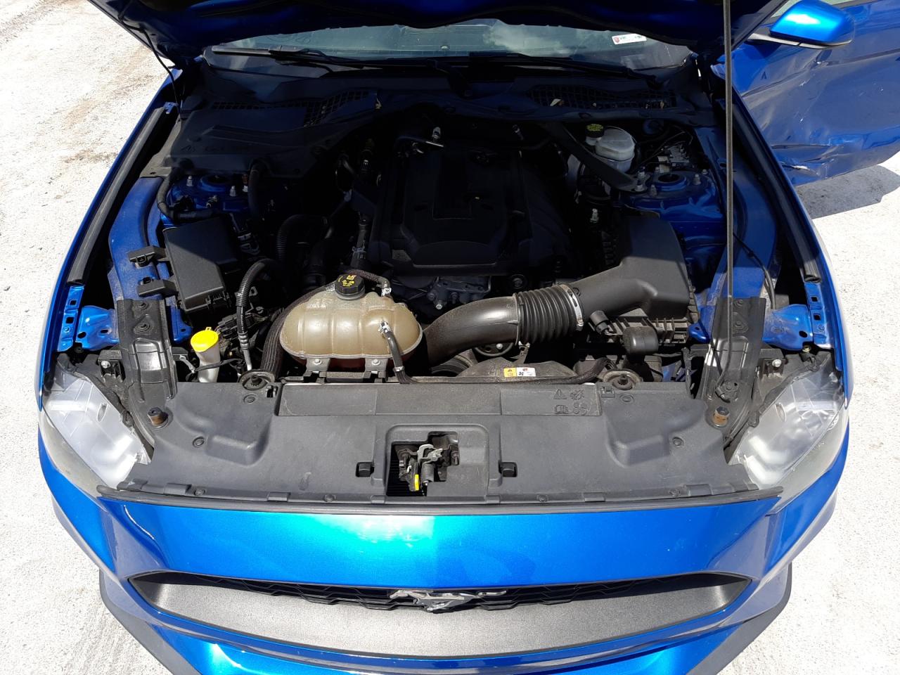 Photo 7 from auction – 2018 FORD MUSTANG with VIN 1FATP8UH0J5111522