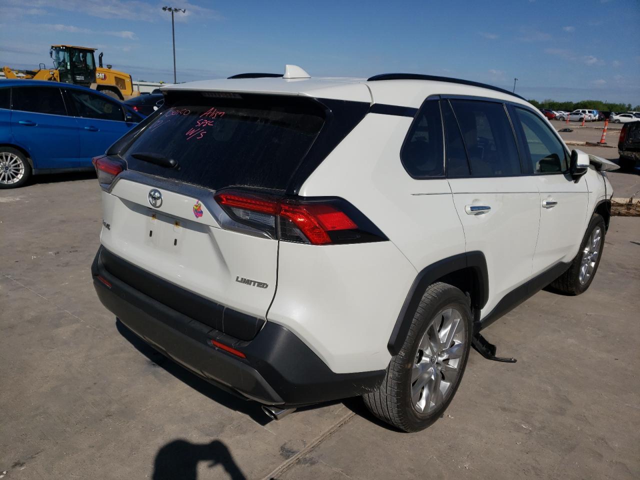 Photo 4 from auction – 2019 TOYOTA RAV4 LIMIT with VIN JTMY1RFV5KD019792