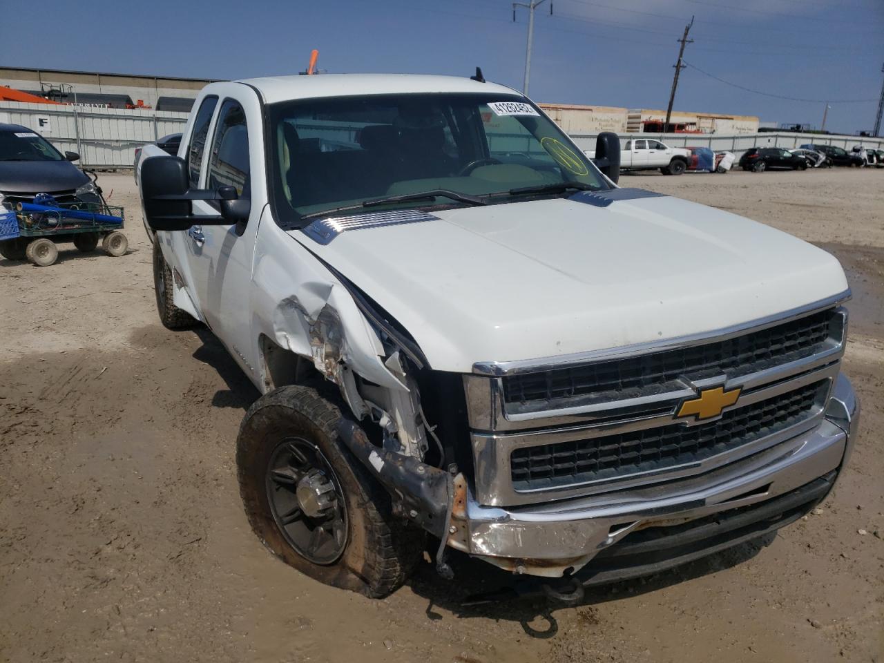 CHEVROLET SILVERADO 2008 z numerem VIN 1GCHK29618E214235 - Zdjęcie z aukcji