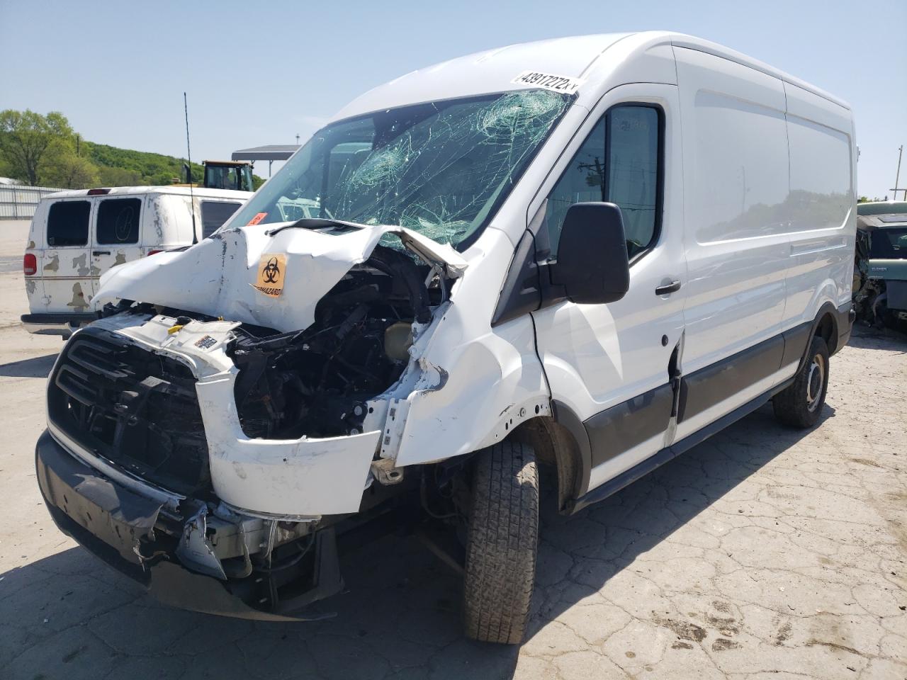 Photo 2 from auction – 2019 FORD TRANSIT T- with VIN 1FTYR2CM1KKA47743