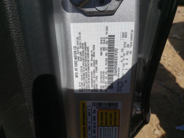 Photo 10 from auction – 2014 FORD FUSION SE with VIN 3FA6P0HD8ER319592