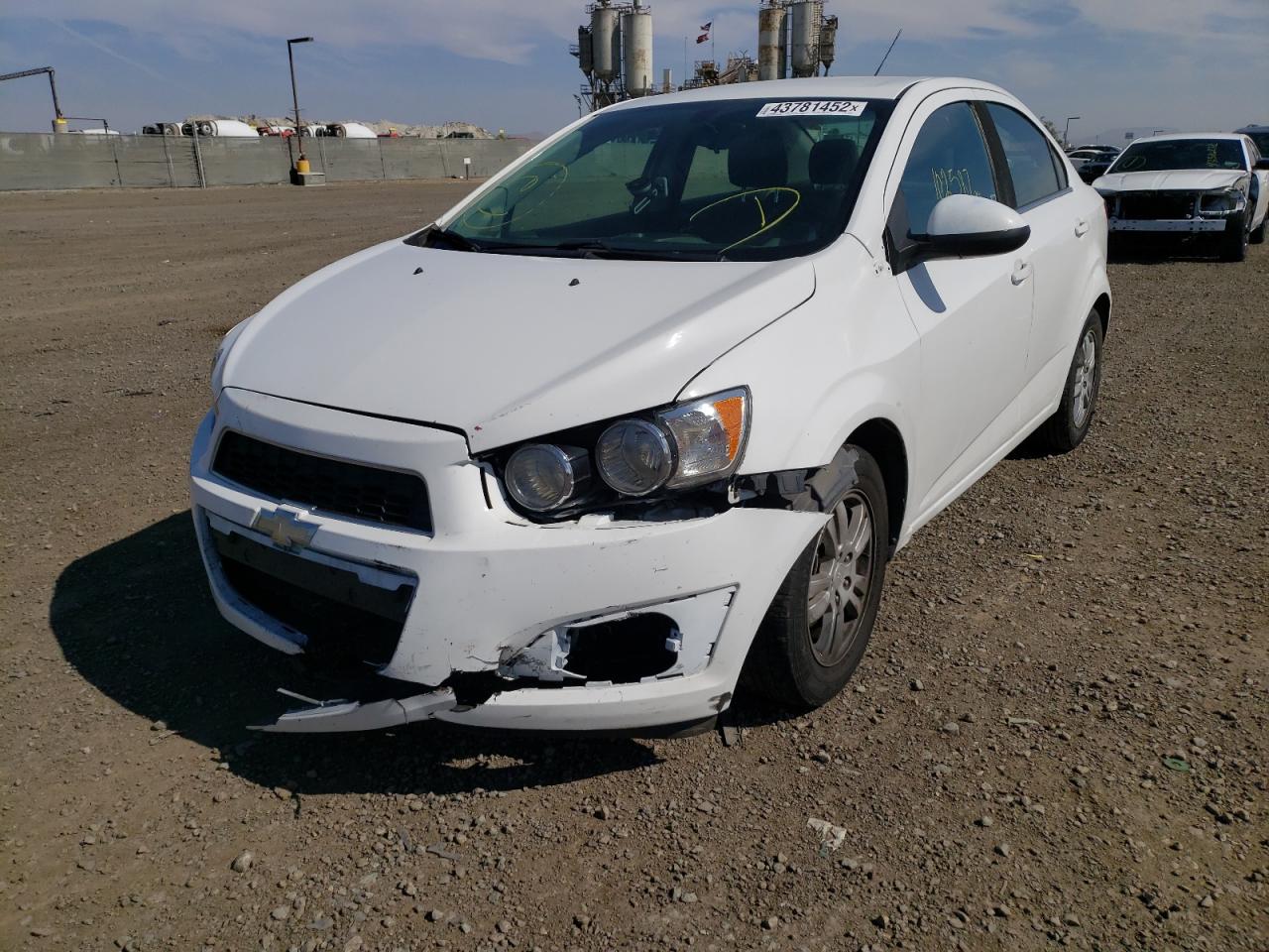 Photo 2 from auction – 2015 CHEVROLET SONIC LT with VIN 1G1JC5SG8F4209872
