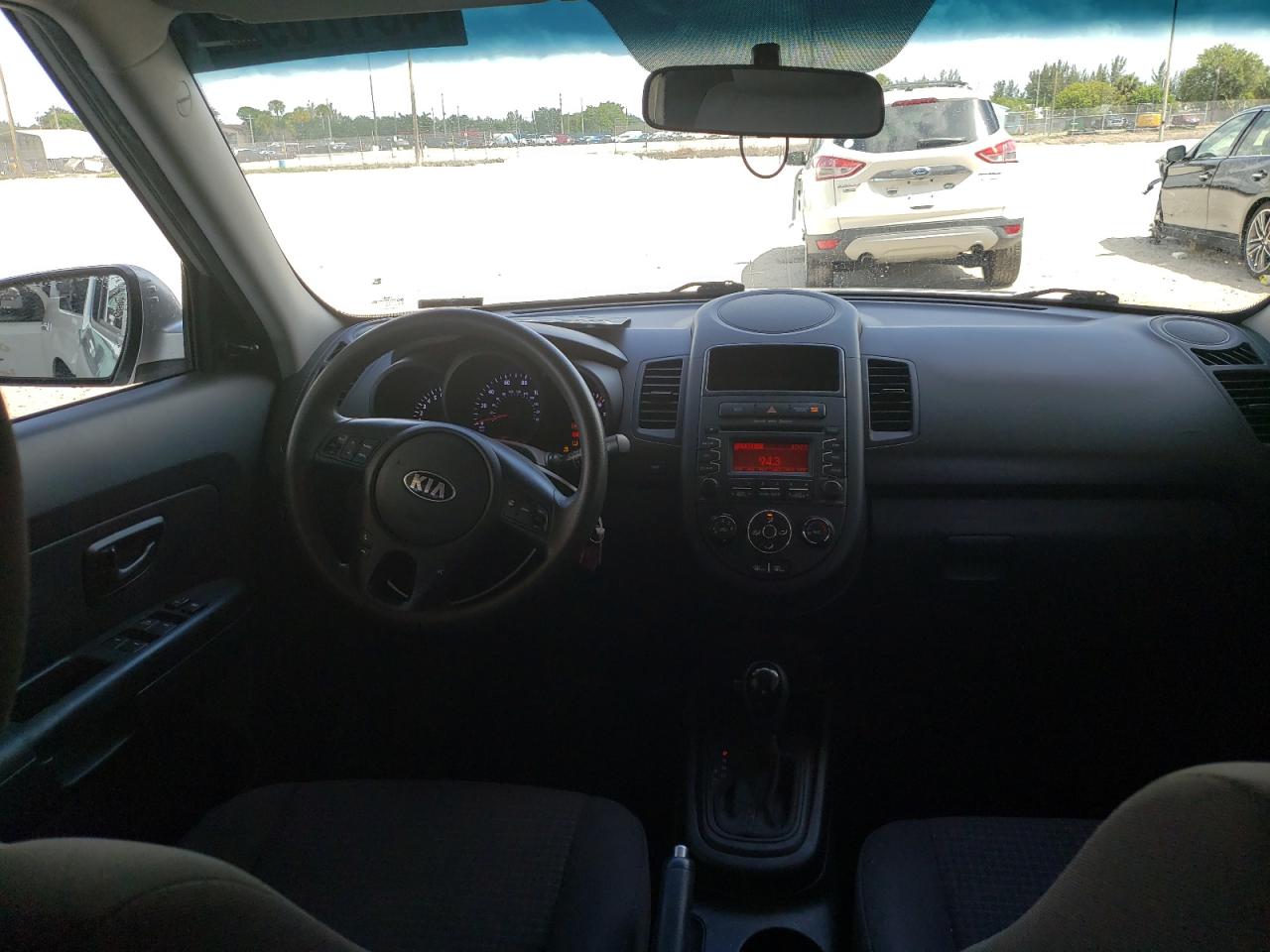 Photo 9 from auction – 2013 KIA SOUL with VIN KNDJT2A55D7760455