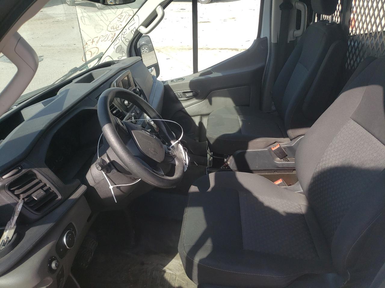 Photo 5 from auction – 2021 FORD TRANSIT T- with VIN 1FTBR1Y82MKA20873
