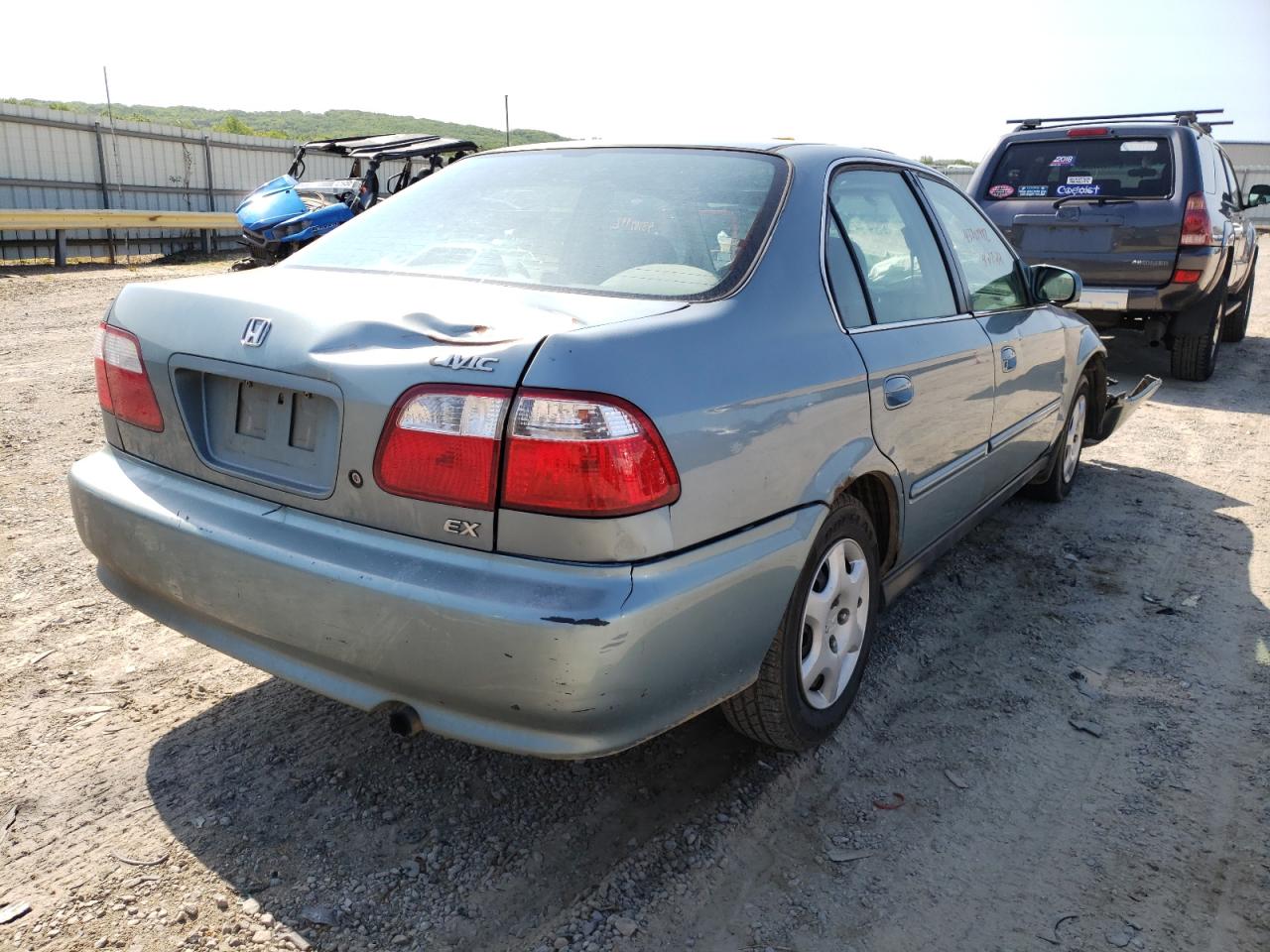 Photo 4 from auction – 2000 HONDA CIVIC EX with VIN 2HGEJ8546YH604593