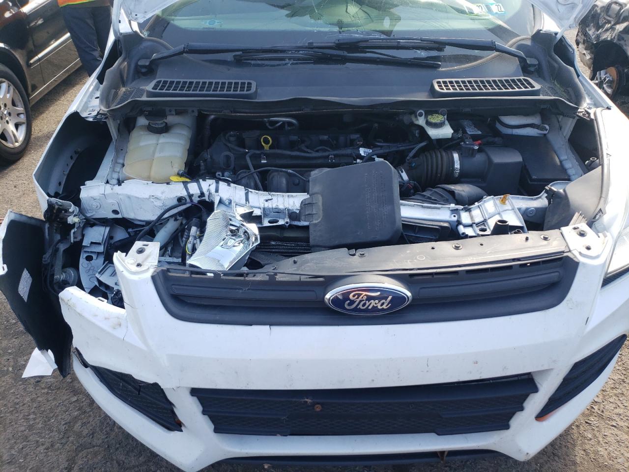 Photo 7 from auction – 2013 FORD ESCAPE S with VIN 1FMCU0F71DUD63472