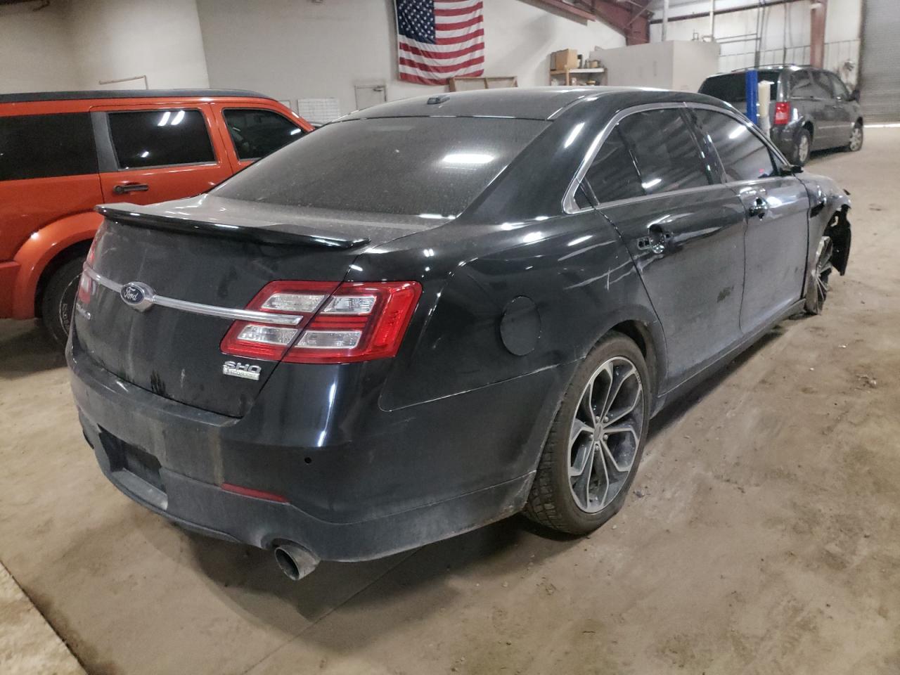 Photo 4 from auction – 2013 FORD TAURUS SHO with VIN 1FAHP2KT5DG114483
