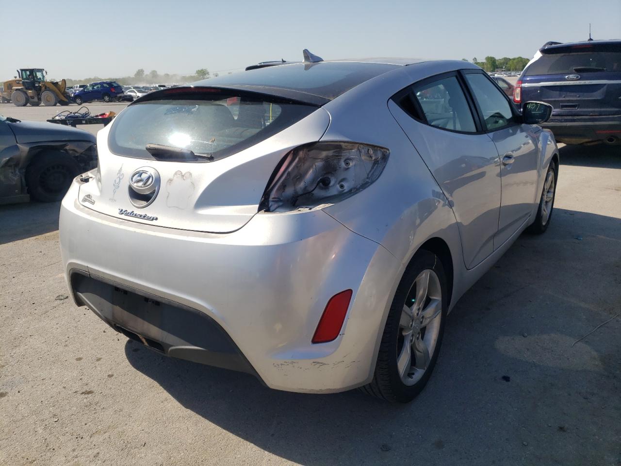 Photo 4 from auction – 2012 HYUNDAI VELOSTER with VIN KMHTC6AD6CU065503
