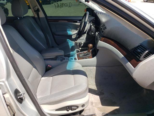 Photo 5 from auction – 2005 BMW 325I with VIN WBAEV33405KW20315