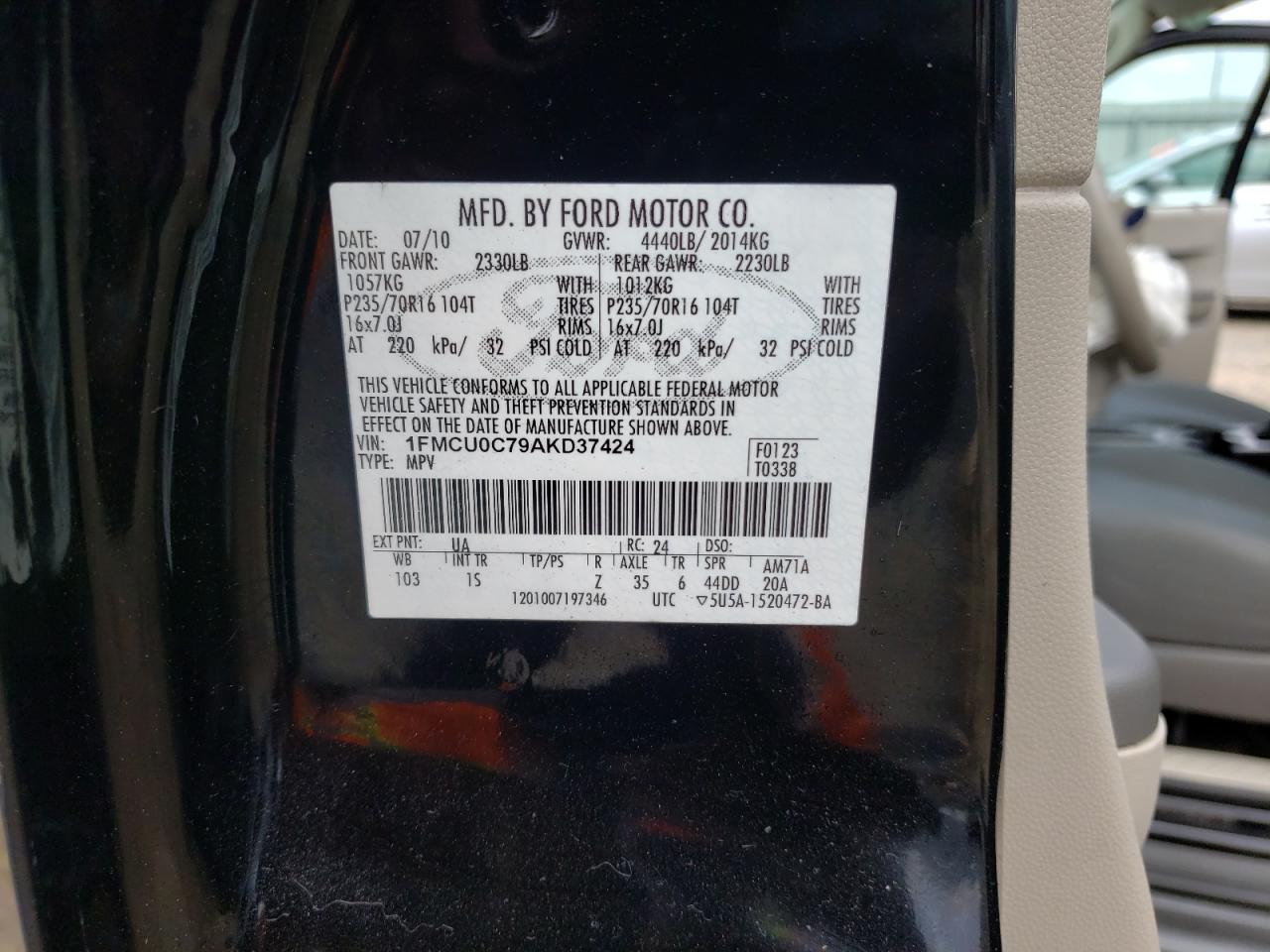 Photo 10 from auction – 2010 FORD ESCAPE XLS with VIN 1FMCU0C79AKD37424