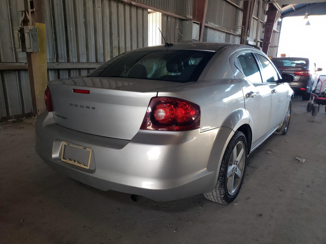 Photo 4 from auction – 2012 DODGE AVENGER SE with VIN 1C3CDZAB5CN237472