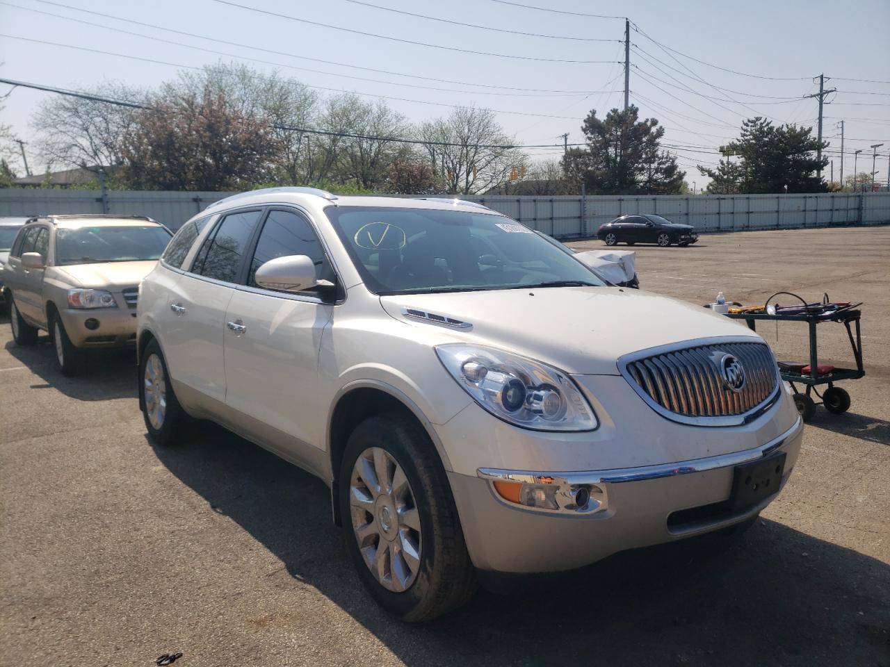 BUICK ENCLAVE 2012 with VIN 5GAKVDED0CJ364190 - Photo from auction