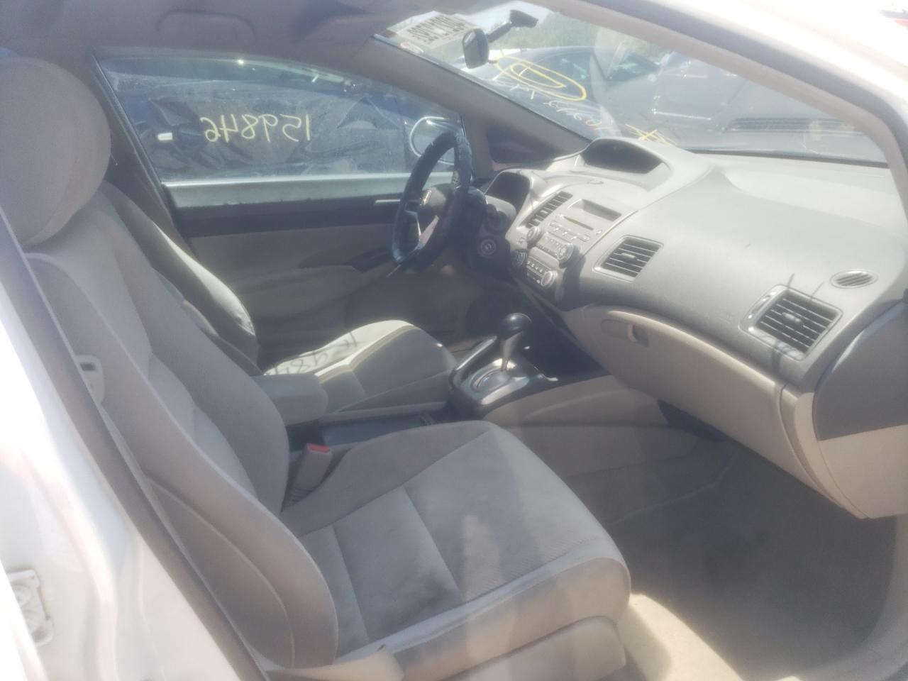Zdjęcie 5 z aukcji – 2011 HONDA CIVIC LX z VIN 19XFA1F57BE040442