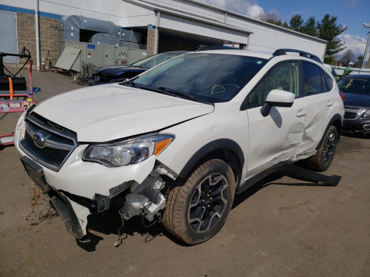Photo 2 from auction – 2016 SUBARU CROSSTREK with VIN JF2GPABC9G8332393