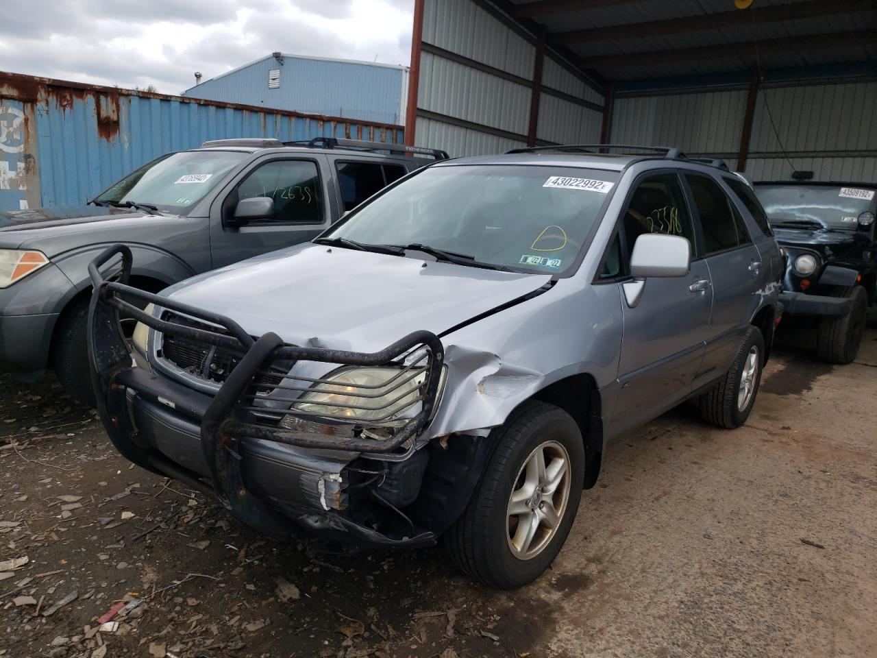 Photo 2 from auction – 2003 LEXUS RX 300 with VIN JTJHF10U330306816
