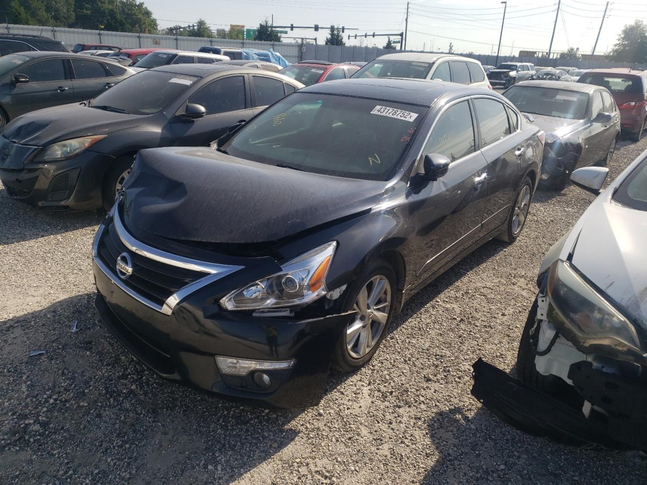 Photo 2 from auction – 2015 NISSAN ALTIMA 2.5 with VIN 1N4AL3AP0FN374053