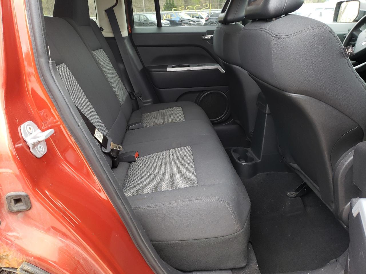 Photo 6 from auction – 2008 JEEP PATRIOT SP with VIN 1J8FF28W48D758031