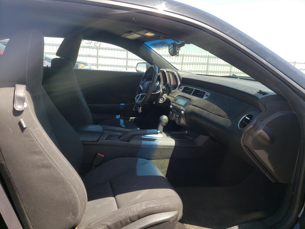 Photo 5 from auction – 2012 CHEVROLET CAMARO LT with VIN 2G1FB1E37C9157752
