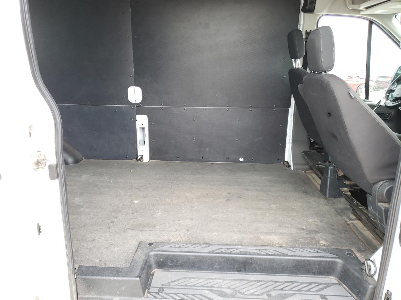 Photo 6 from auction – 2020 FORD TRANSIT T- with VIN 1FTBR2C8XLKA41210