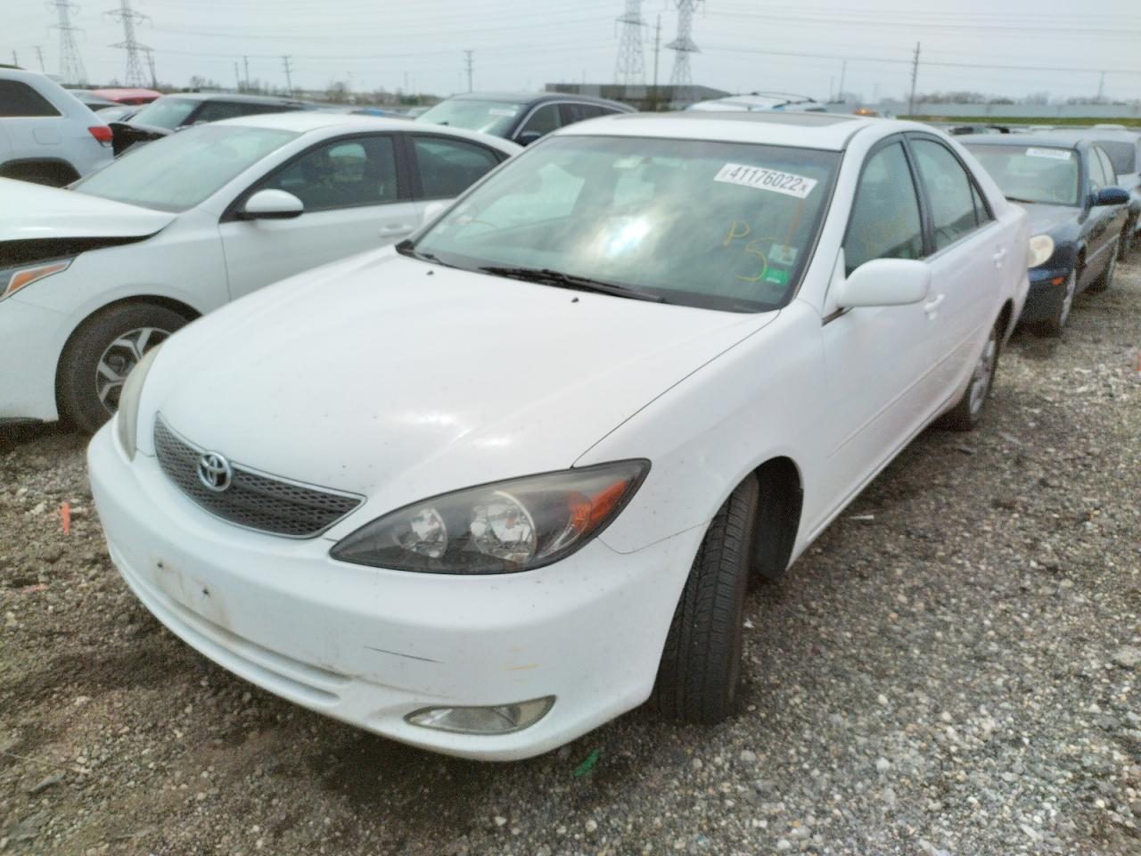 Photo 2 from auction – 2003 TOYOTA CAMRY LE with VIN 4T1BF30K83U038904